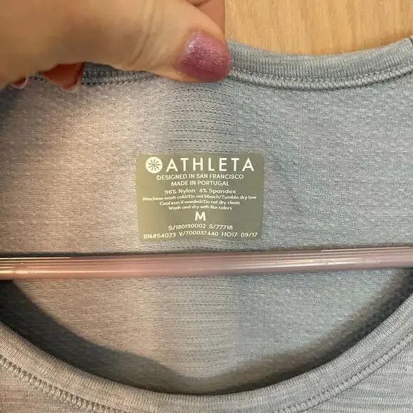 Athleta Speedlight Ruched Side Short Sleeve Top Grey Size M - Picture 2 of 6